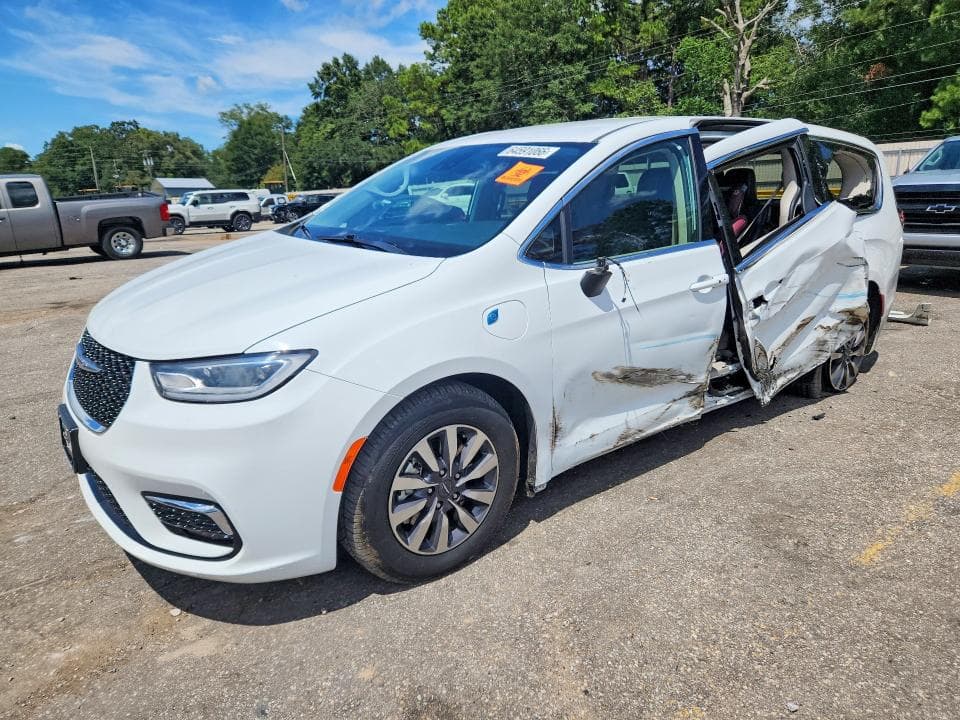 2023 CHRYSLER PACIFICA HYBRID TOURING L