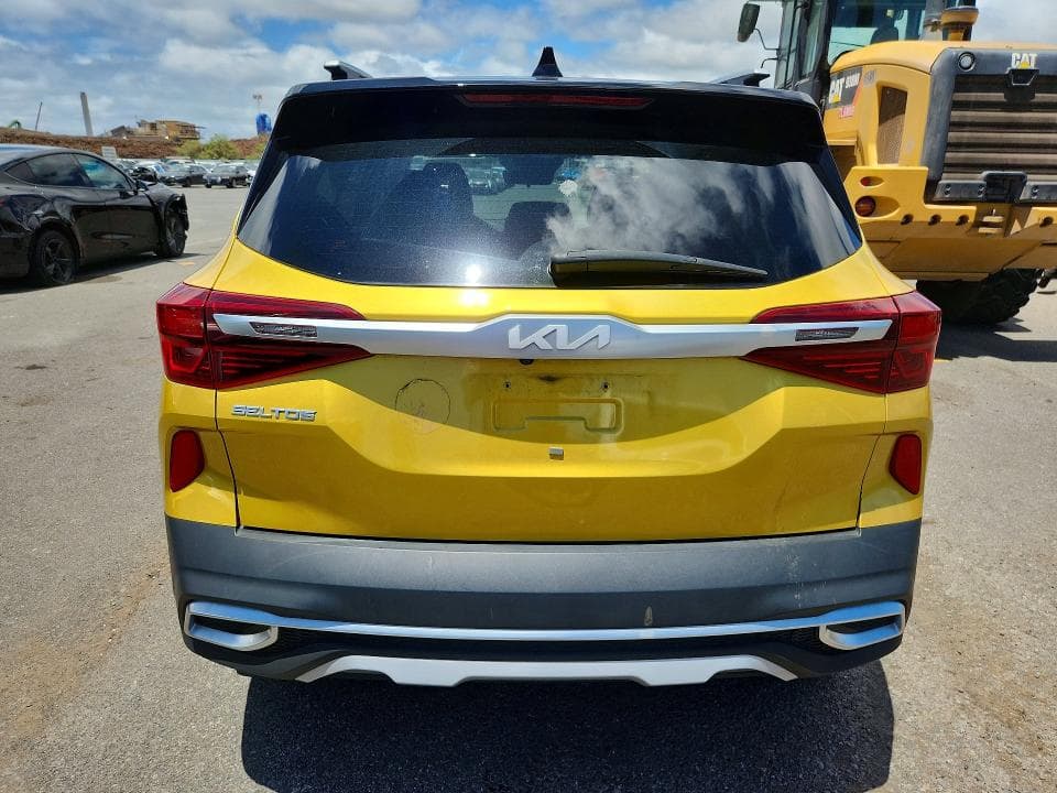 2022 KIA SELTOS S 6
