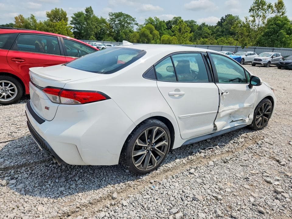 2021 TOYOTA COROLLA SE 3