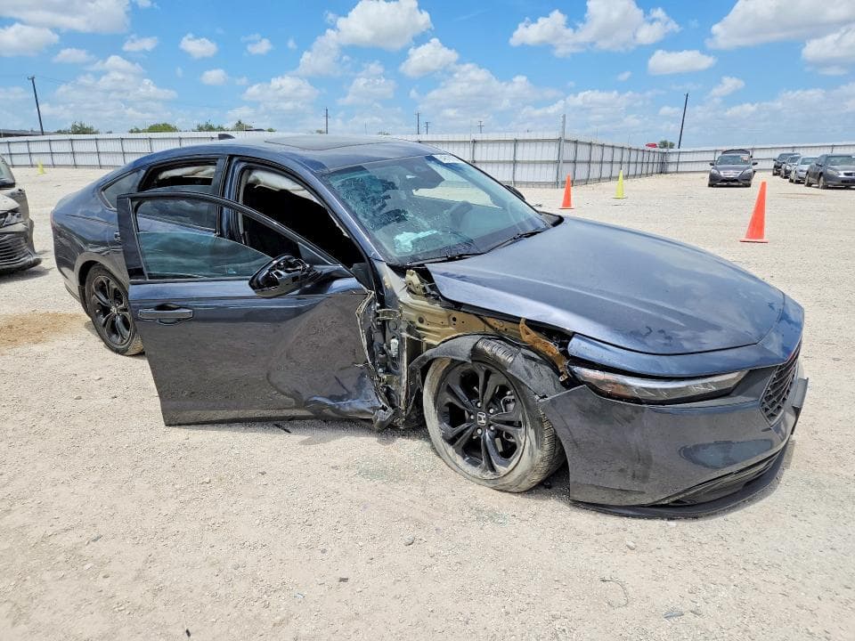 2025 HONDA ACCORD SE 4