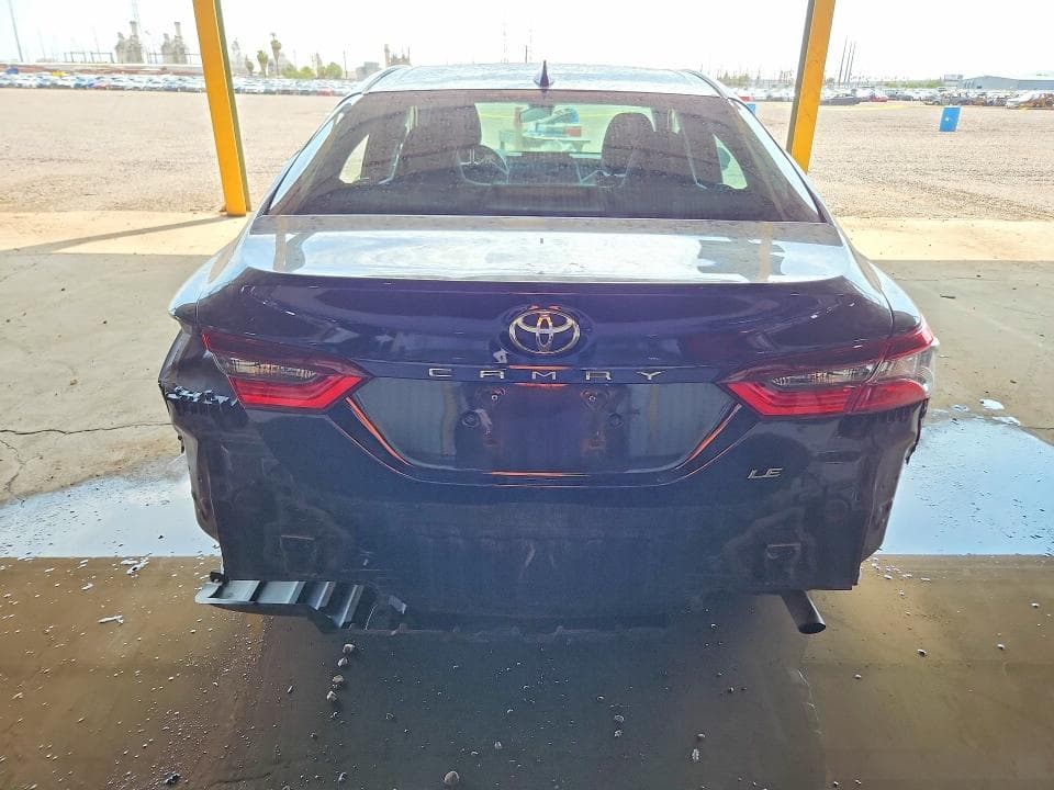 2022 TOYOTA CAMRY LE 6