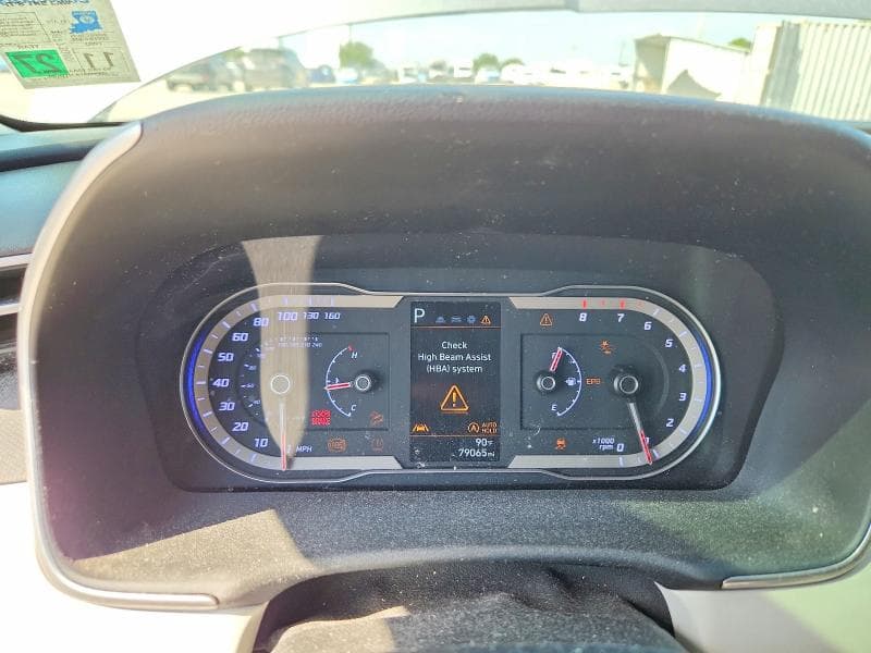 2022 HYUNDAI TUCSON SE 9