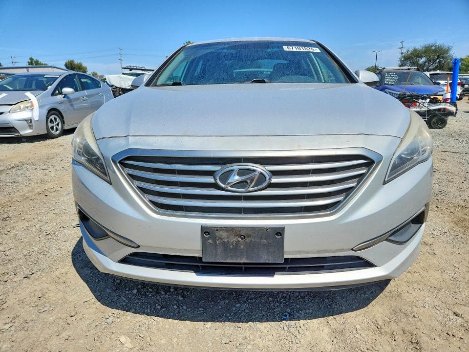 2017 HYUNDAI SONATA SE 5
