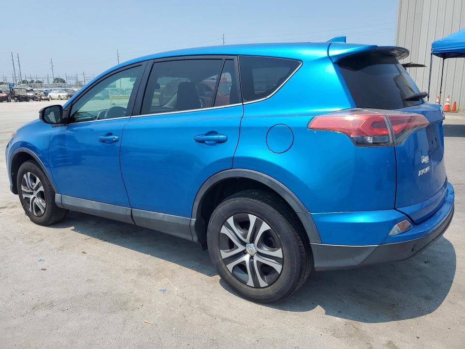 2017 TOYOTA RAV4 LE 2
