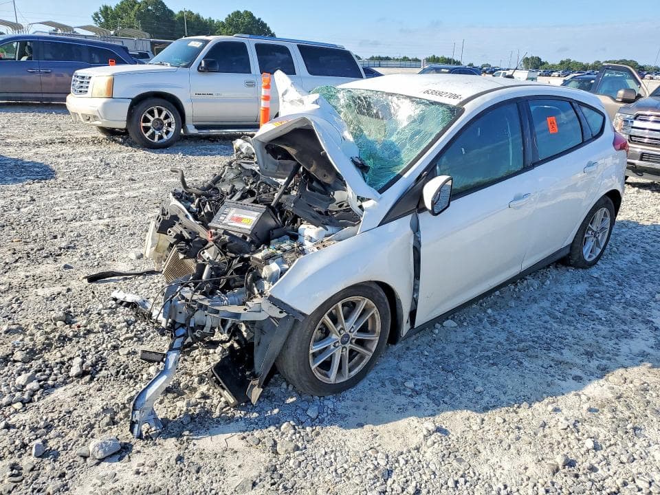 2018 FORD FOCUS SE - 1