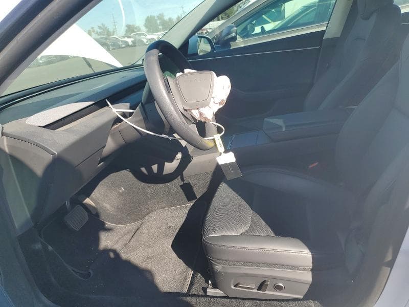 2024 TESLA MODEL 3 7