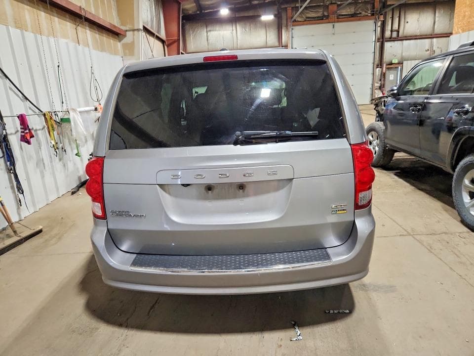 2017 DODGE GRAND CARAVAN GT 6