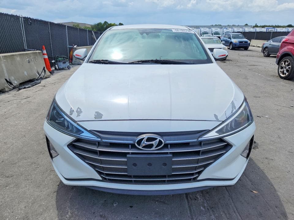 2020 HYUNDAI ELANTRA SEL 5