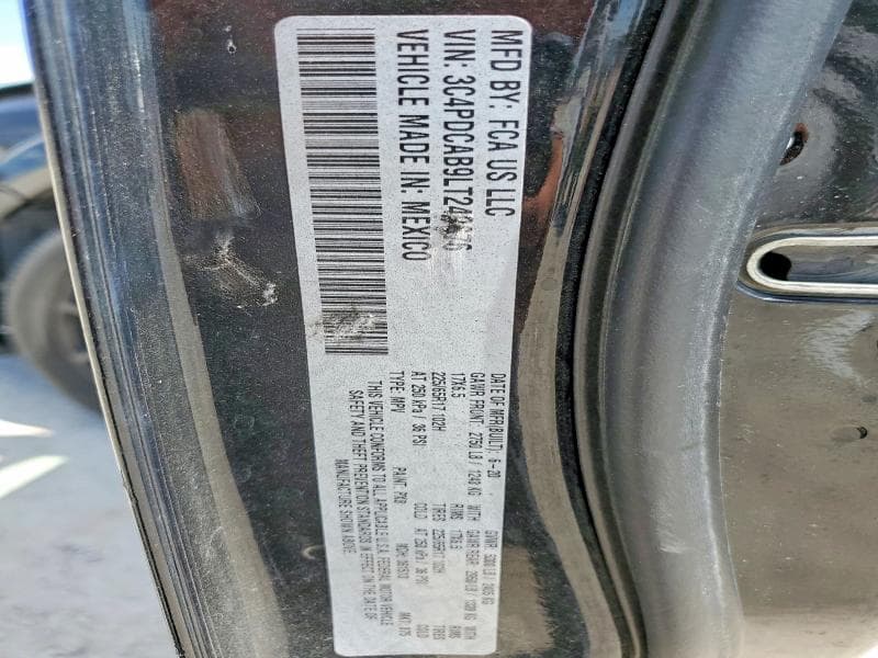 2020 DODGE JOURNEY SE 12