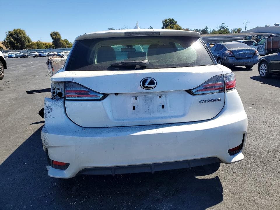 2017 LEXUS CT 200 6
