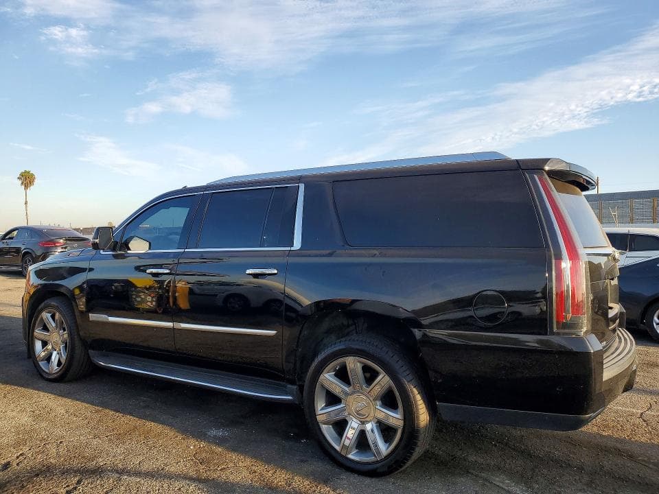 2020 CADILLAC ESCALADE ESV LUXURY 2