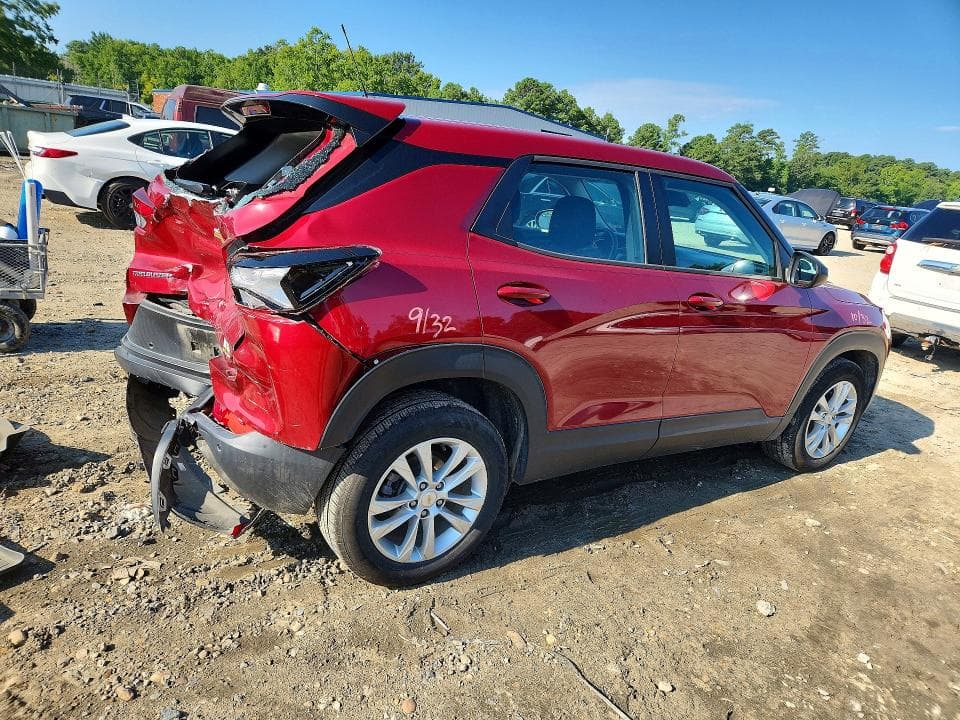2021 CHEVROLET TRAILBLAZER LS 3