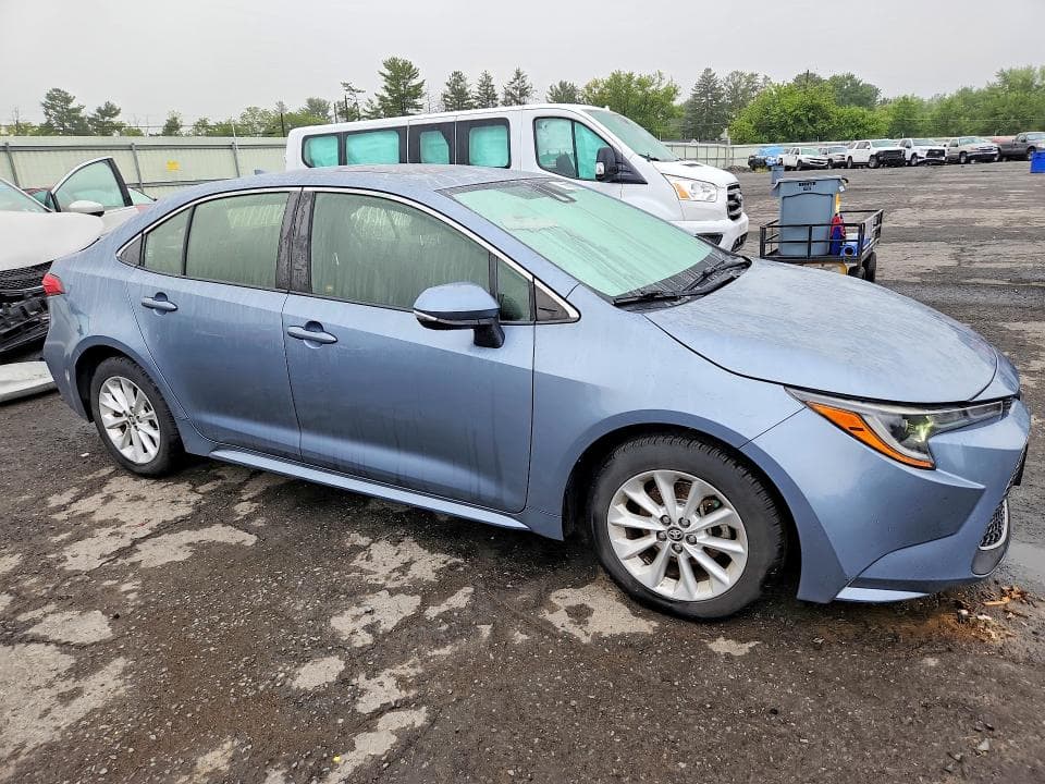 2020 TOYOTA COROLLA XLE 4