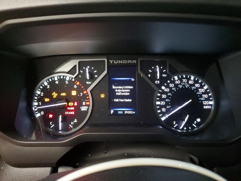 2023 TOYOTA TUNDRA SR 9
