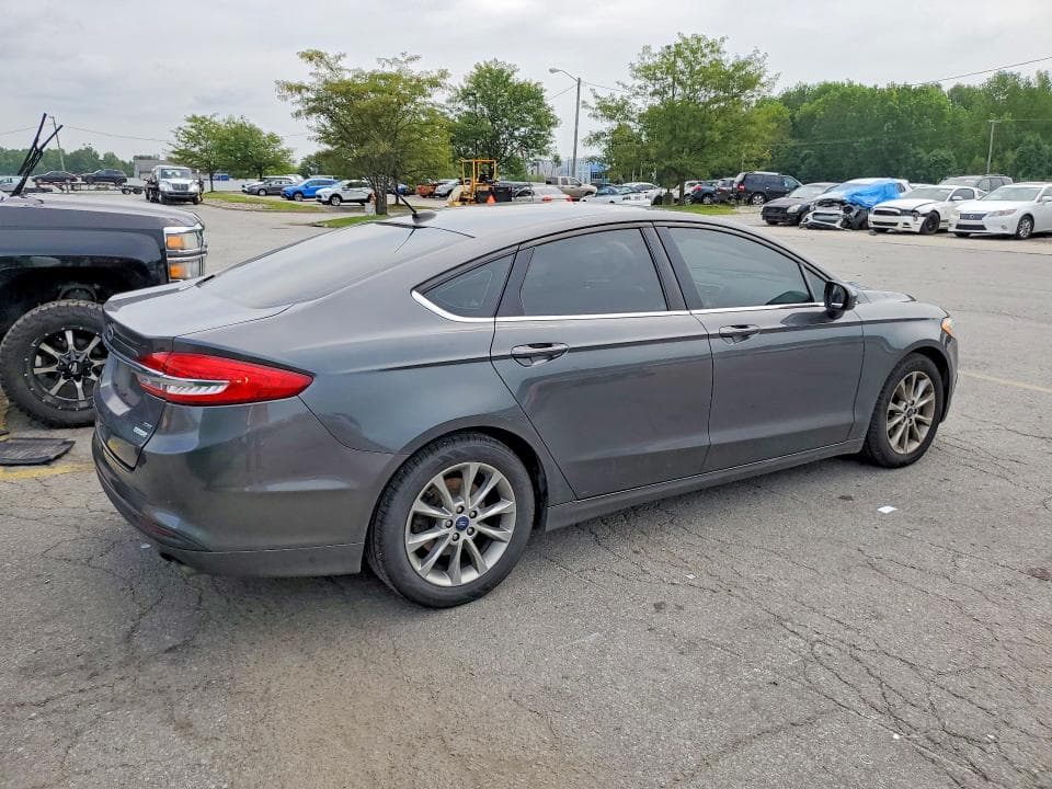 2017 FORD FUSION SE 3