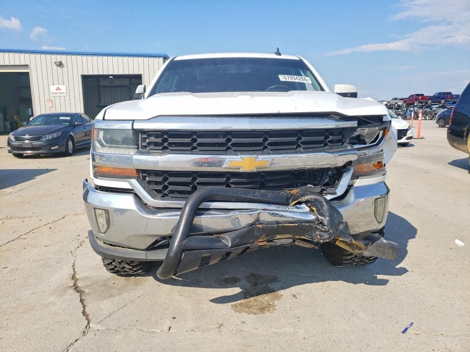 2017 CHEVROLET SILVERADO C1500 LT 5