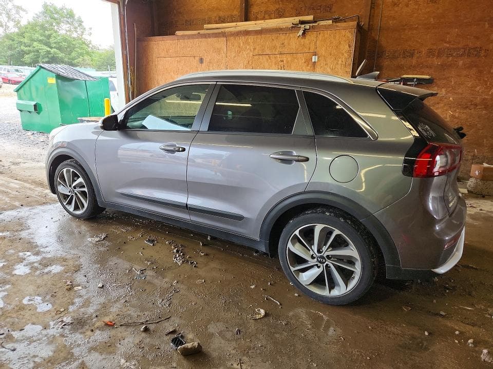 2017 KIA NIRO EX TOURING 2