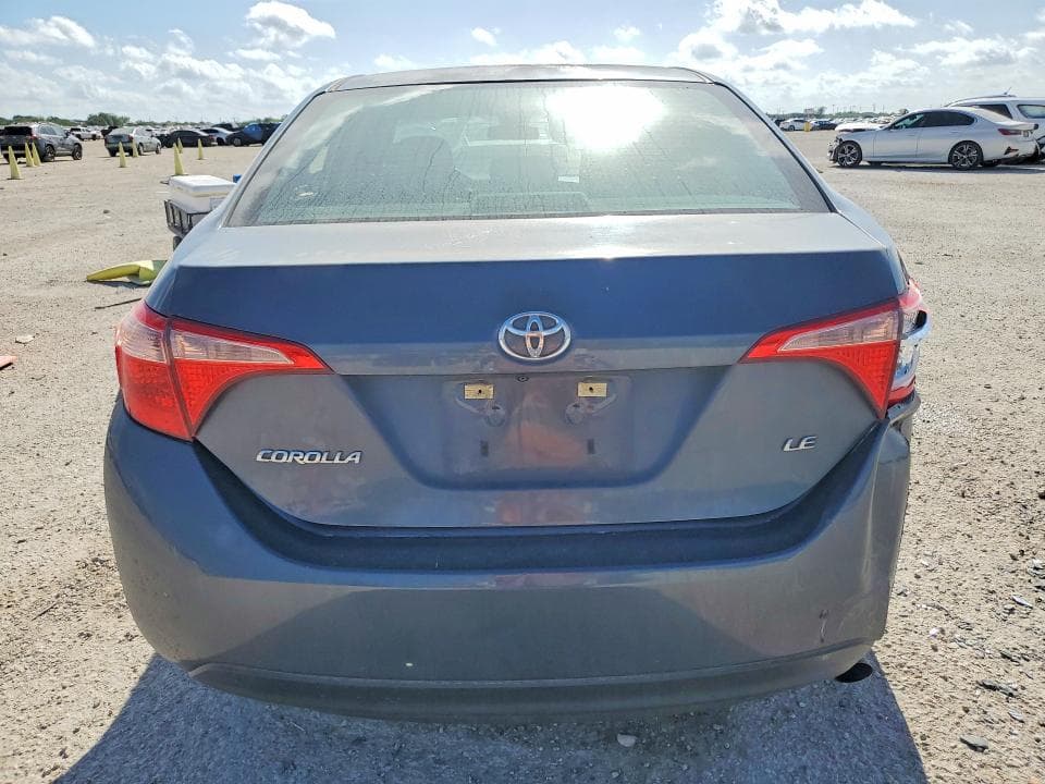 2018 TOYOTA COROLLA LE 6
