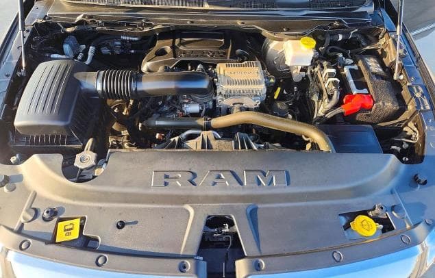 2024 RAM 1500 LIMITED 11