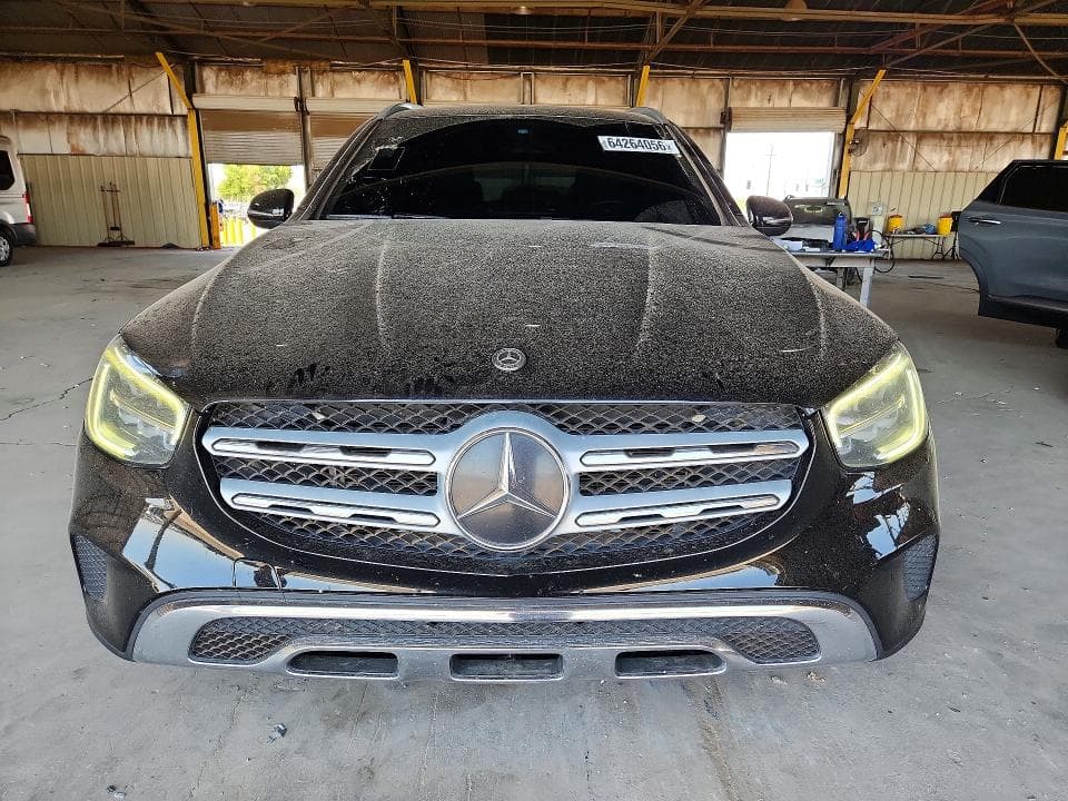 2020 MERCEDES-BENZ GLC 300 5