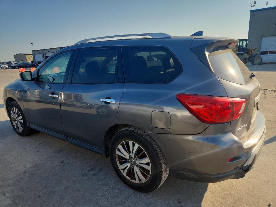 2019 NISSAN PATHFINDER SL 2