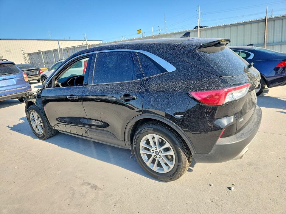 2020 FORD ESCAPE SE 2