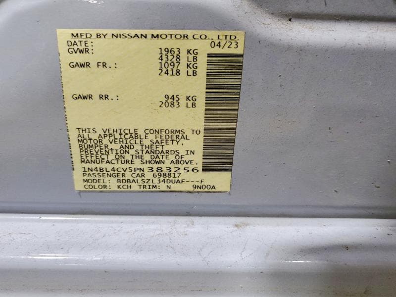 2023 NISSAN ALTIMA SR 13