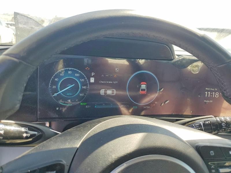 2025 HYUNDAI ELANTRA LIMITED 9