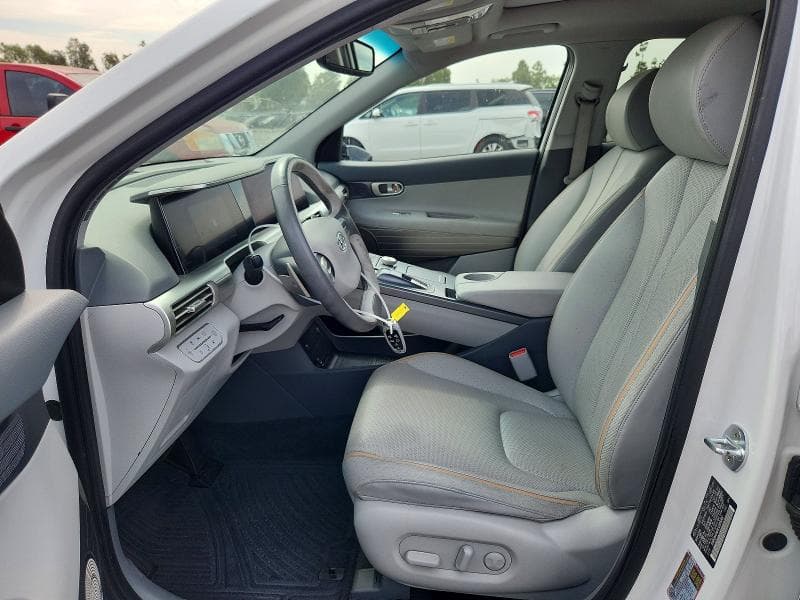 2020 HYUNDAI NEXO LIMITED 7