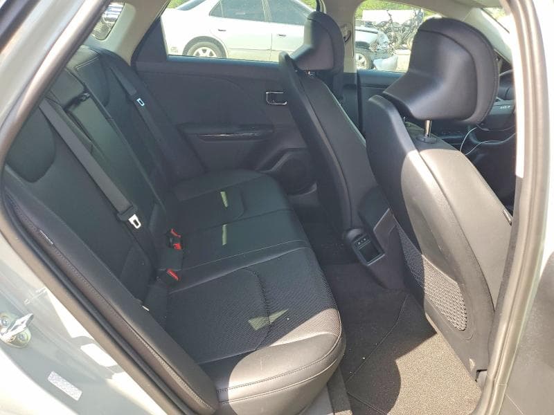 2026 KIA K4 EX 10