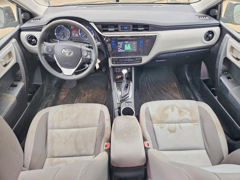 2018 TOYOTA COROLLA LE 8