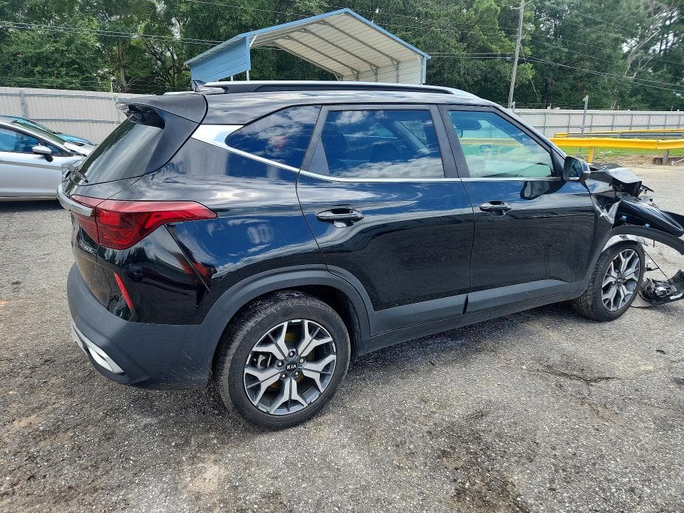 2021 KIA SELTOS EX 3