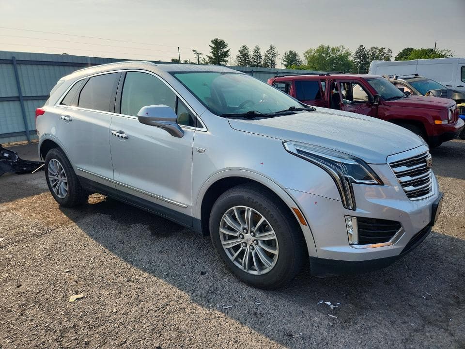 2017 CADILLAC XT5 LUXURY 4