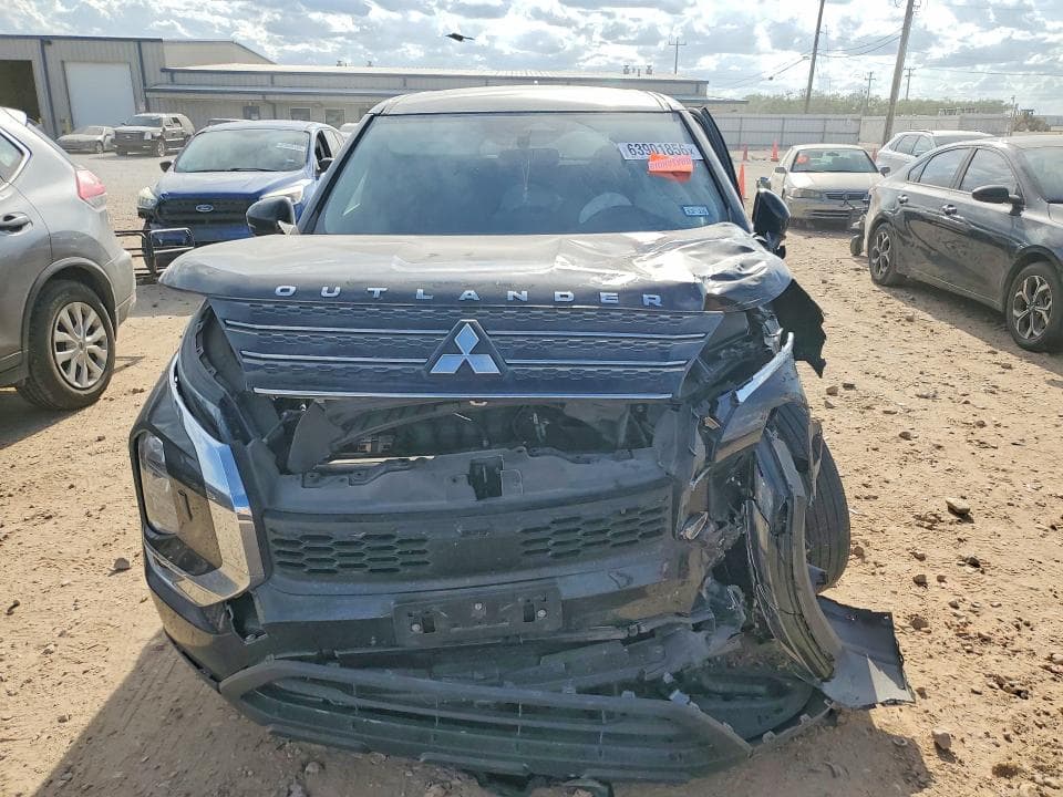 2024 MITSUBISHI OUTLANDER ES 5