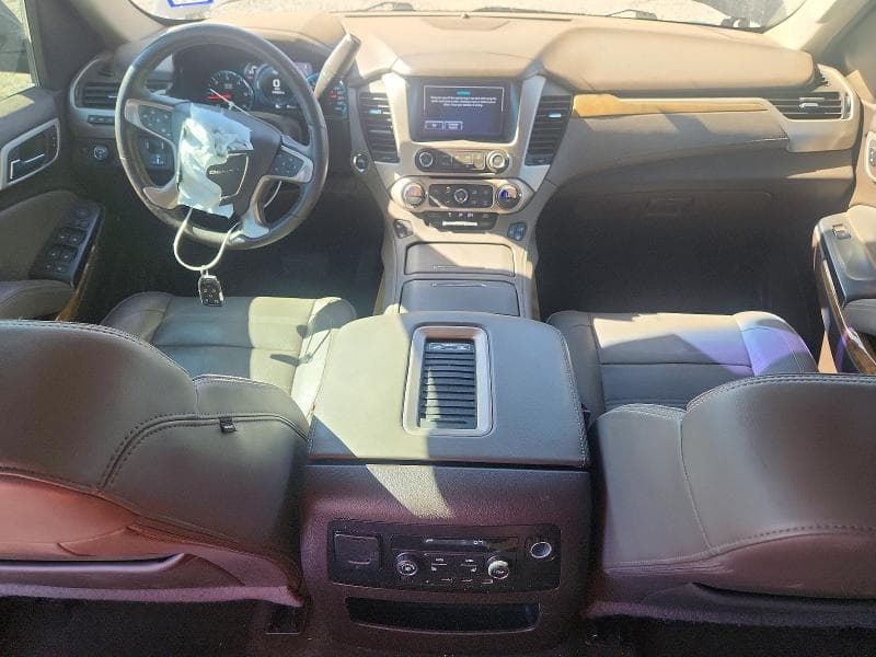 2017 GMC YUKON DENALI 8
