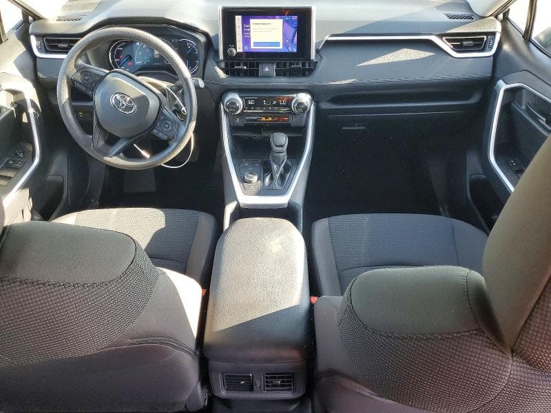 2025 TOYOTA RAV4 LE 8