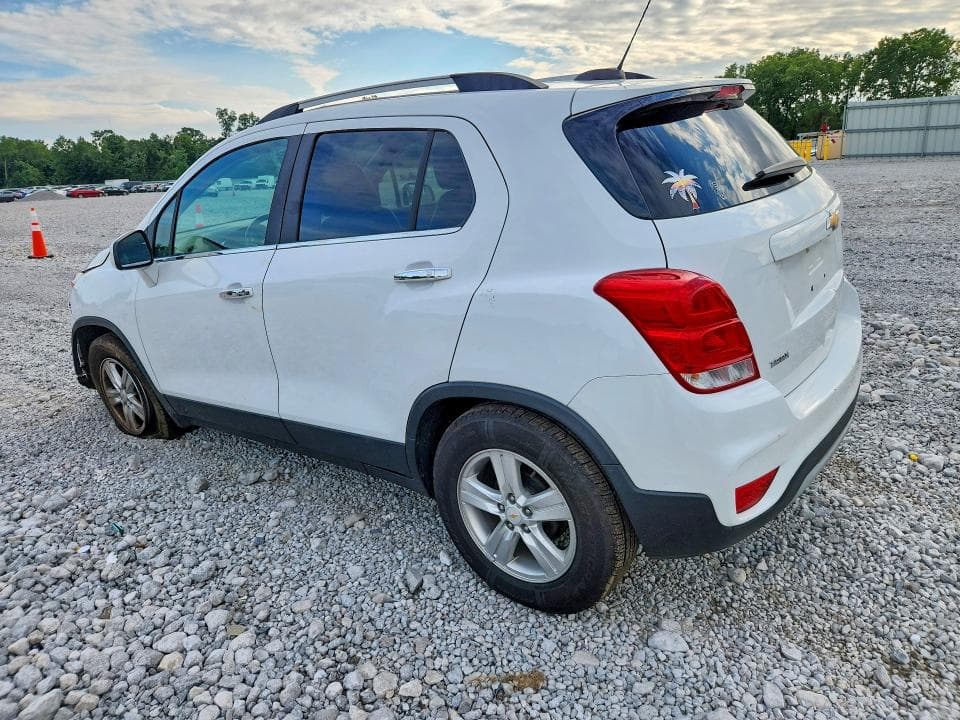2018 CHEVROLET TRAX 1LT 2