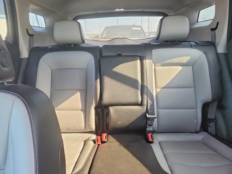 2024 GMC TERRAIN SLT 10