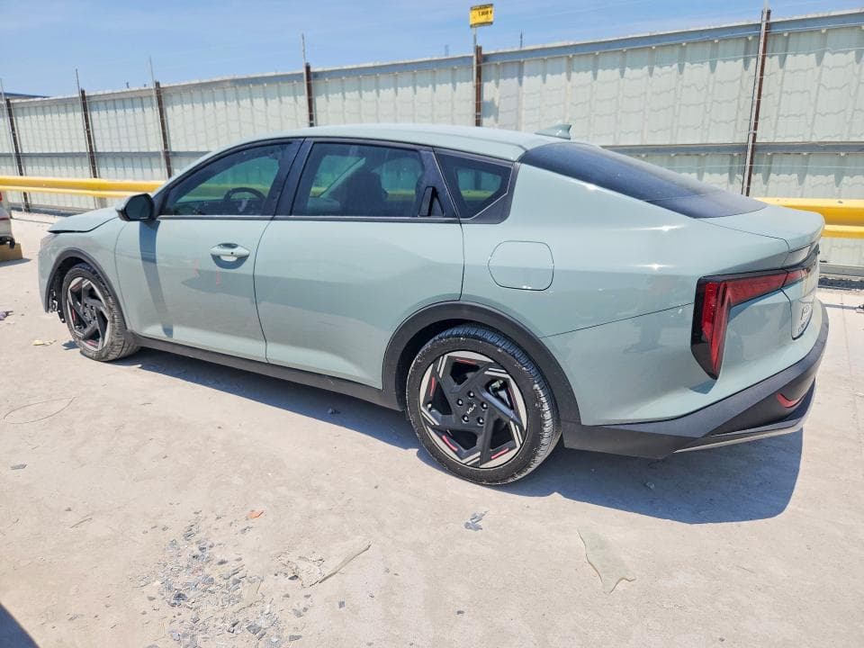 2025 KIA K4 EX 2