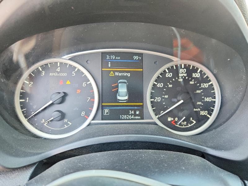 2019 NISSAN SENTRA S 9