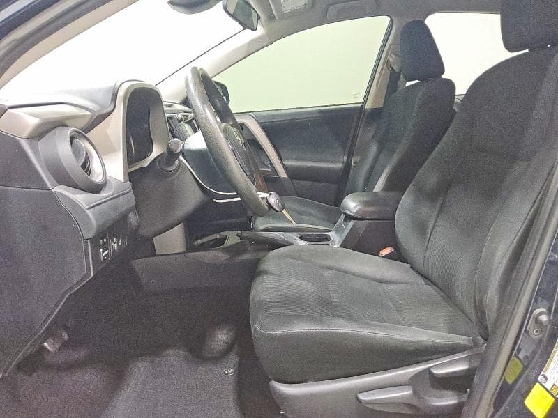 2018 TOYOTA RAV4 LE 7