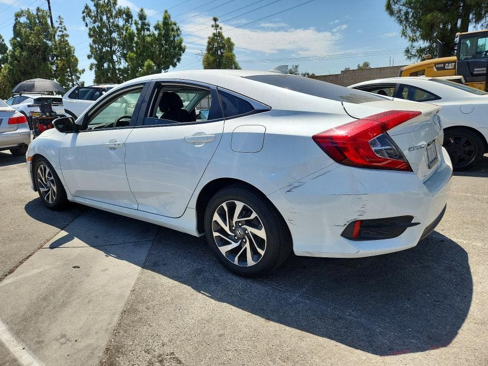 2017 HONDA CIVIC EX 2