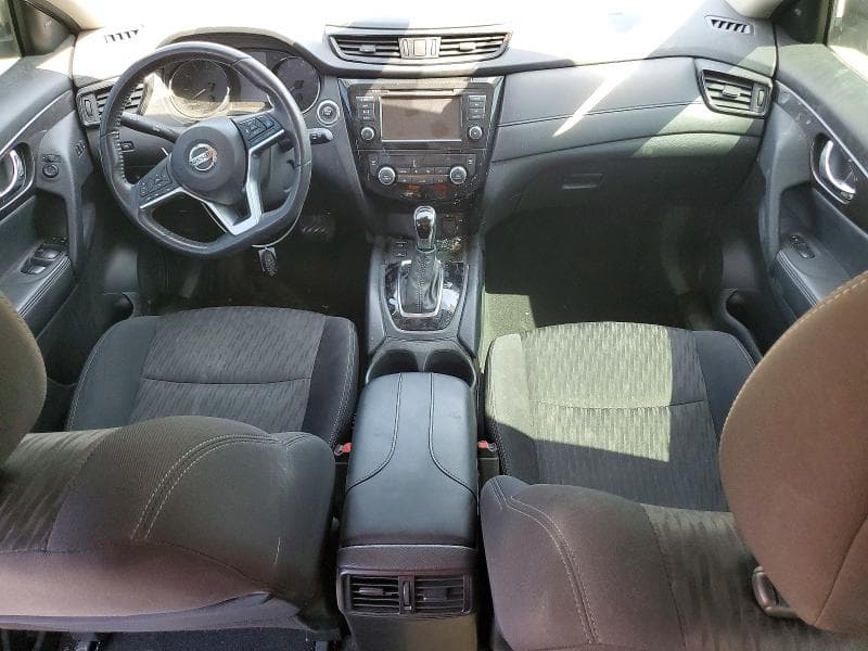 2019 NISSAN ROGUE SV 8