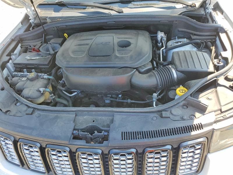 2021 JEEP GRAND CHEROKEE LAREDO 11
