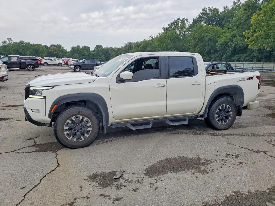 2024 NISSAN FRONTIER PRO-4X - 1