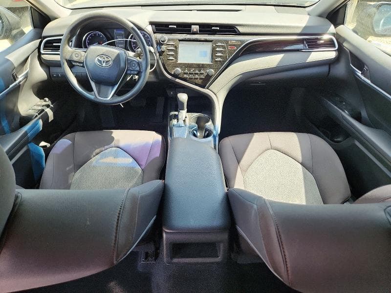 2018 TOYOTA CAMRY LE 8