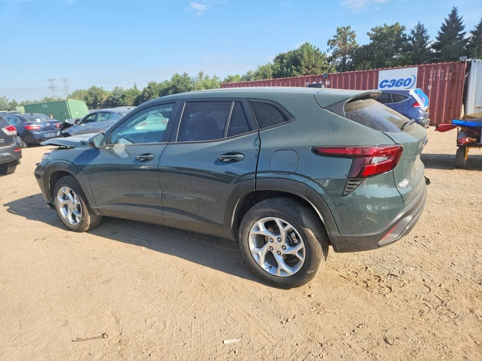 2026 CHEVROLET TRAX LS 2