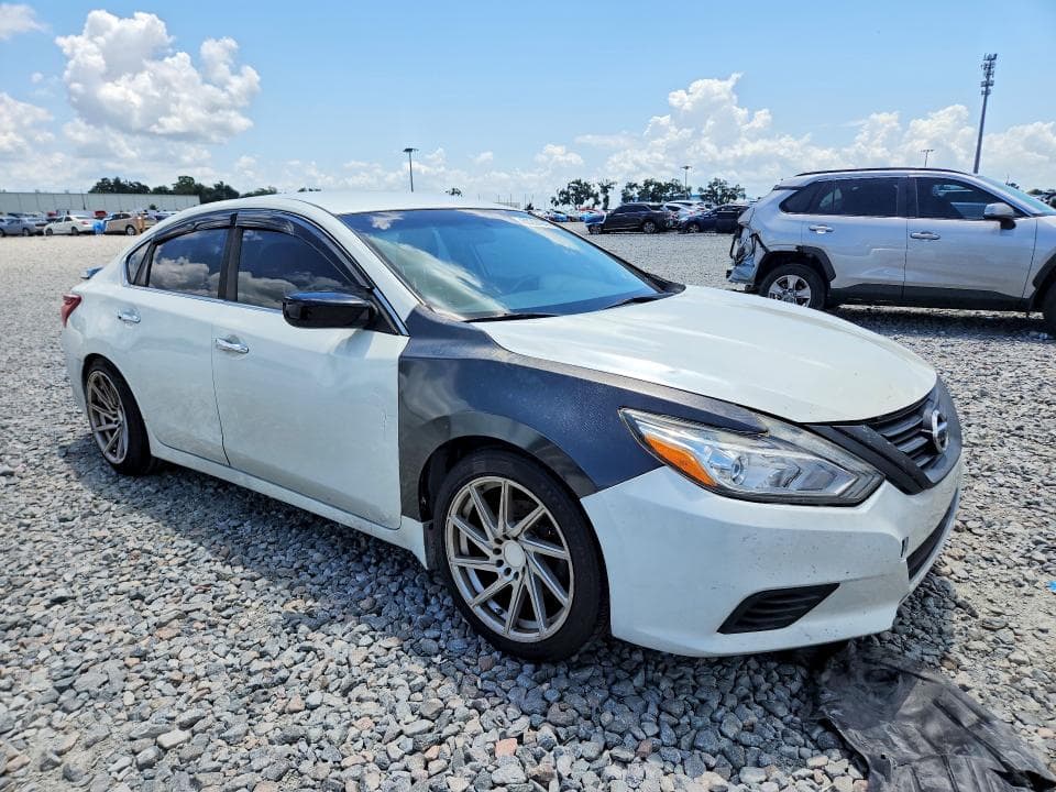 2017 NISSAN ALTIMA 2.5 SR 4
