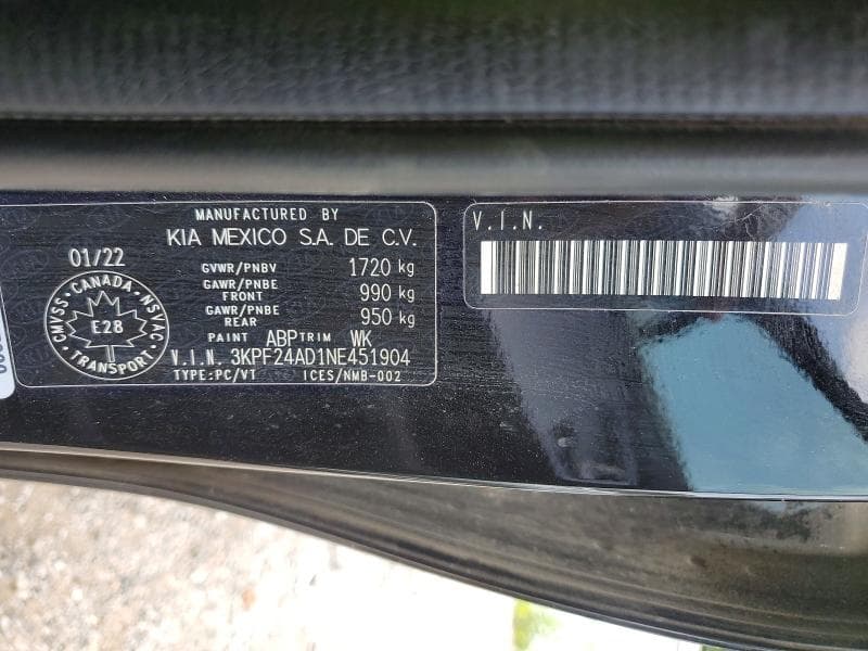 2022 KIA FORTE FE 12