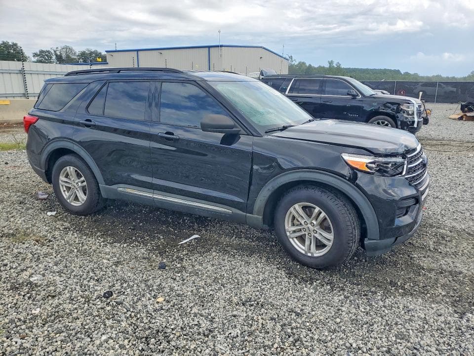 2021 FORD EXPLORER XLT 4